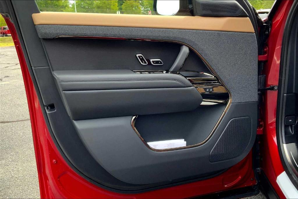 new 2025 Land Rover Range Rover Sport car, priced at $106,365