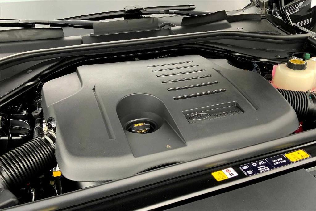 new 2025 Land Rover Range Rover Sport car, priced at $103,335