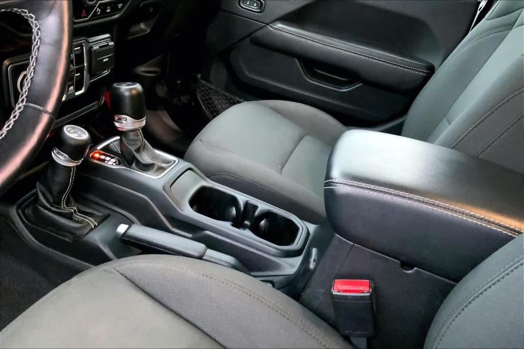 used 2021 Jeep Wrangler Unlimited car, priced at $29,397