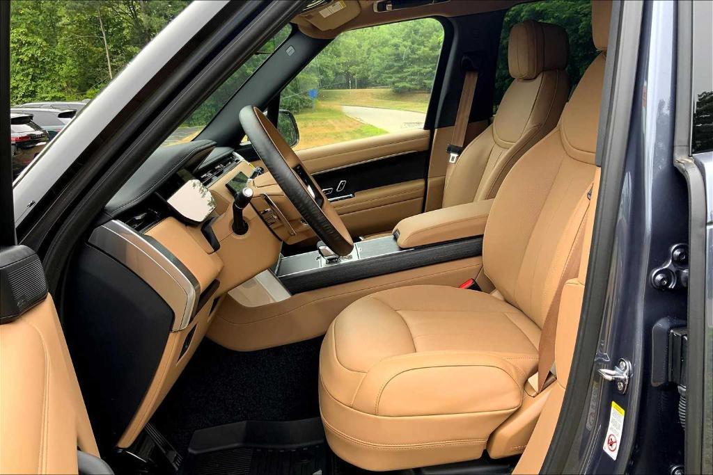 new 2025 Land Rover Range Rover car, priced at $134,475