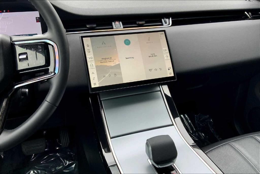 used 2025 Land Rover Range Rover Evoque car, priced at $44,000