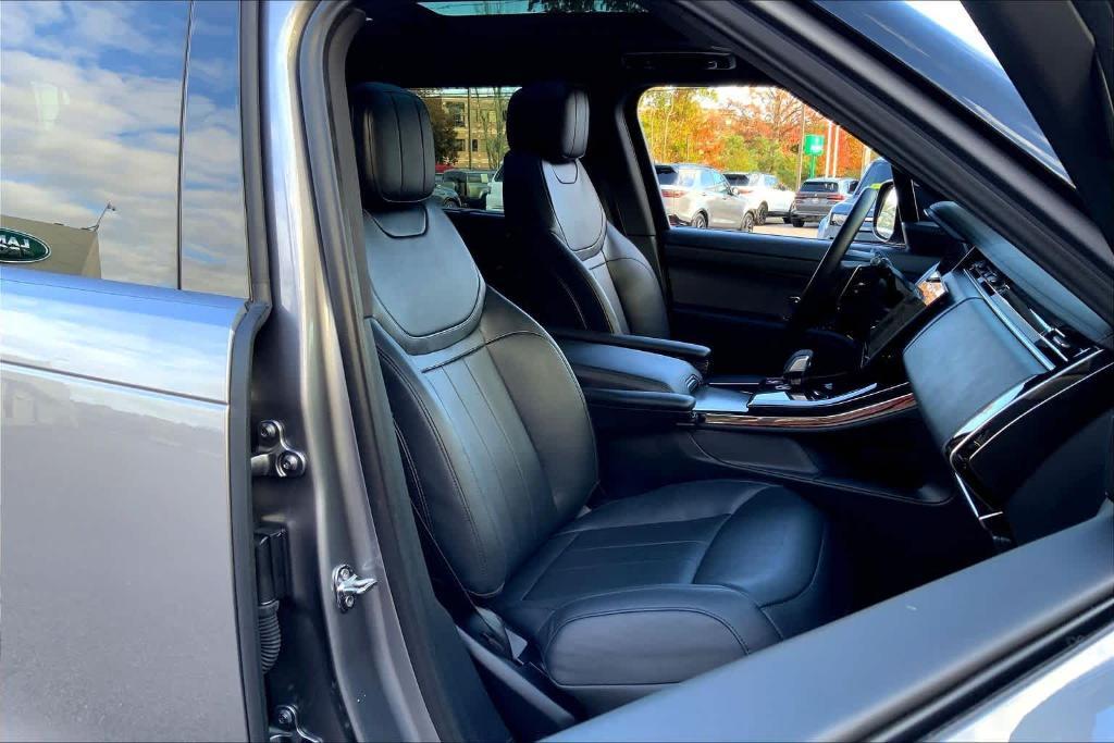 used 2025 Land Rover Range Rover Sport car, priced at $92,000