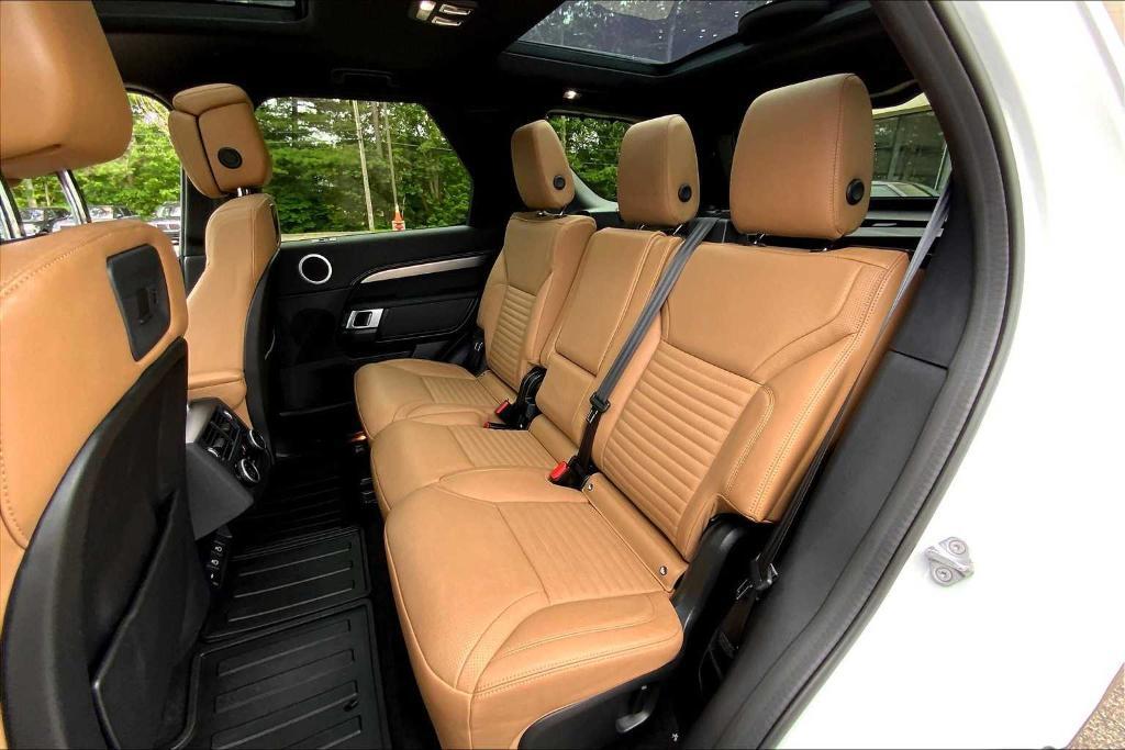 used 2024 Land Rover Discovery car, priced at $56,000