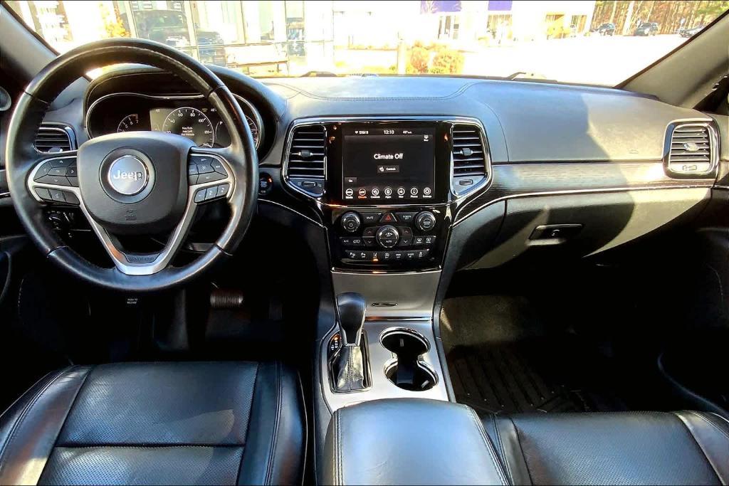 used 2021 Jeep Grand Cherokee car, priced at $32,000