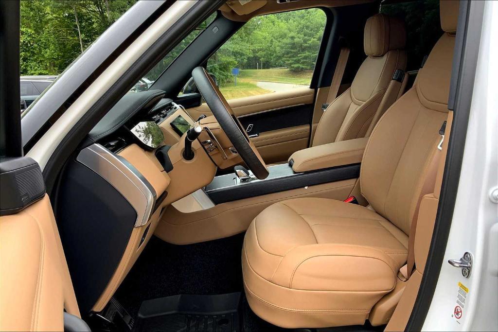 new 2025 Land Rover Range Rover car, priced at $131,545