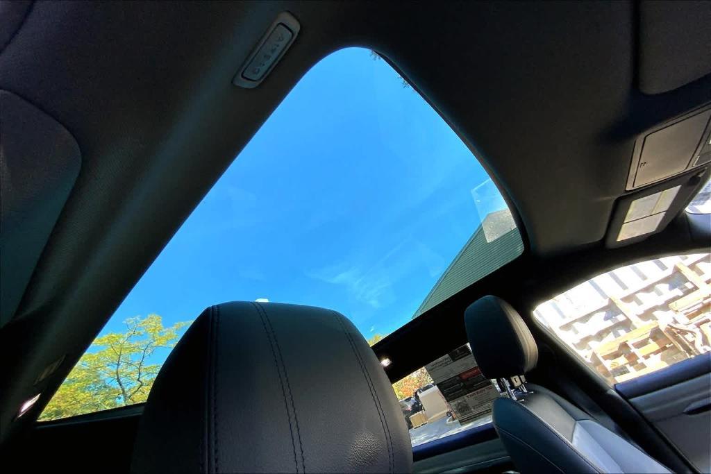 used 2020 Land Rover Range Rover Evoque car, priced at $24,000