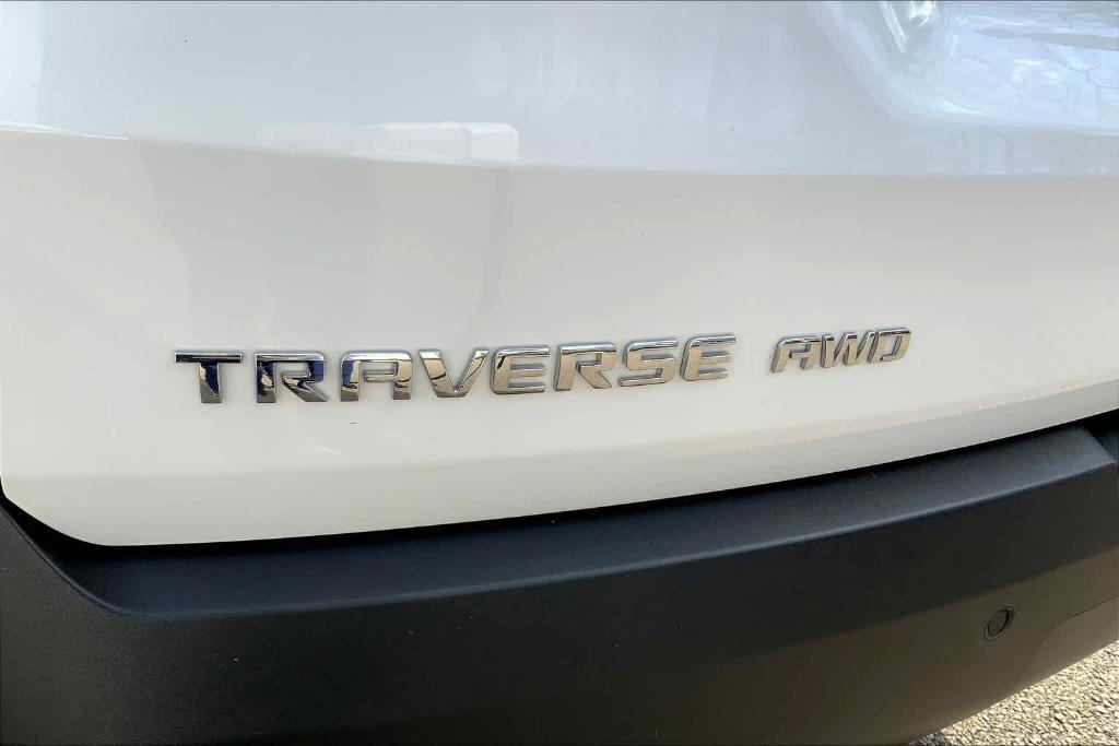 used 2021 Chevrolet Traverse car, priced at $26,500