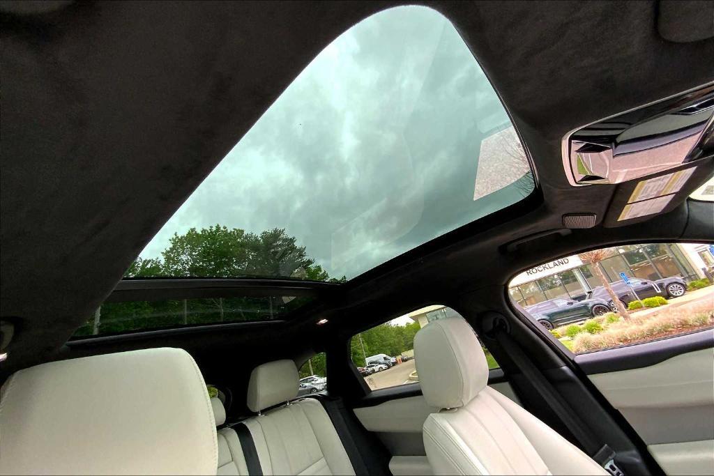 used 2022 Land Rover Range Rover Velar car, priced at $44,000