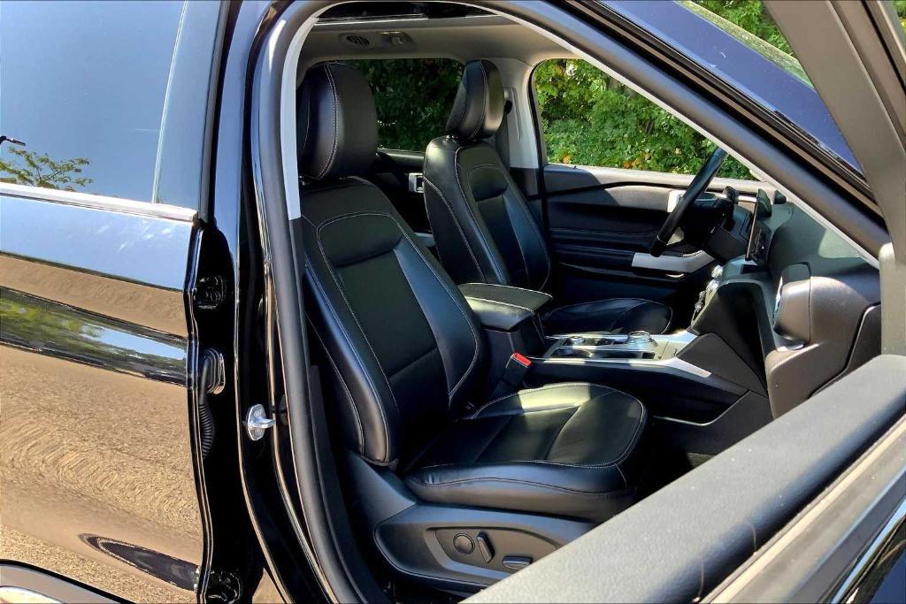used 2021 Ford Explorer car, priced at $26,120