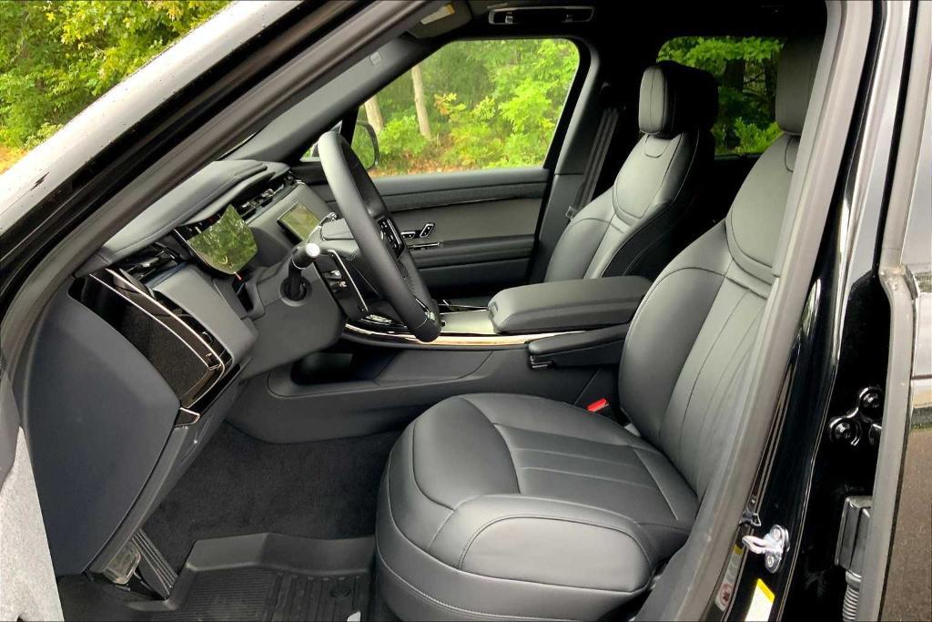 new 2025 Land Rover Range Rover Sport car, priced at $93,970