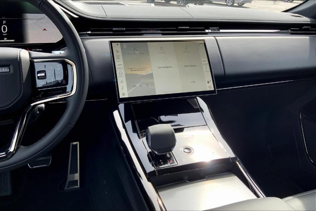 new 2025 Land Rover Range Rover Sport car, priced at $105,200