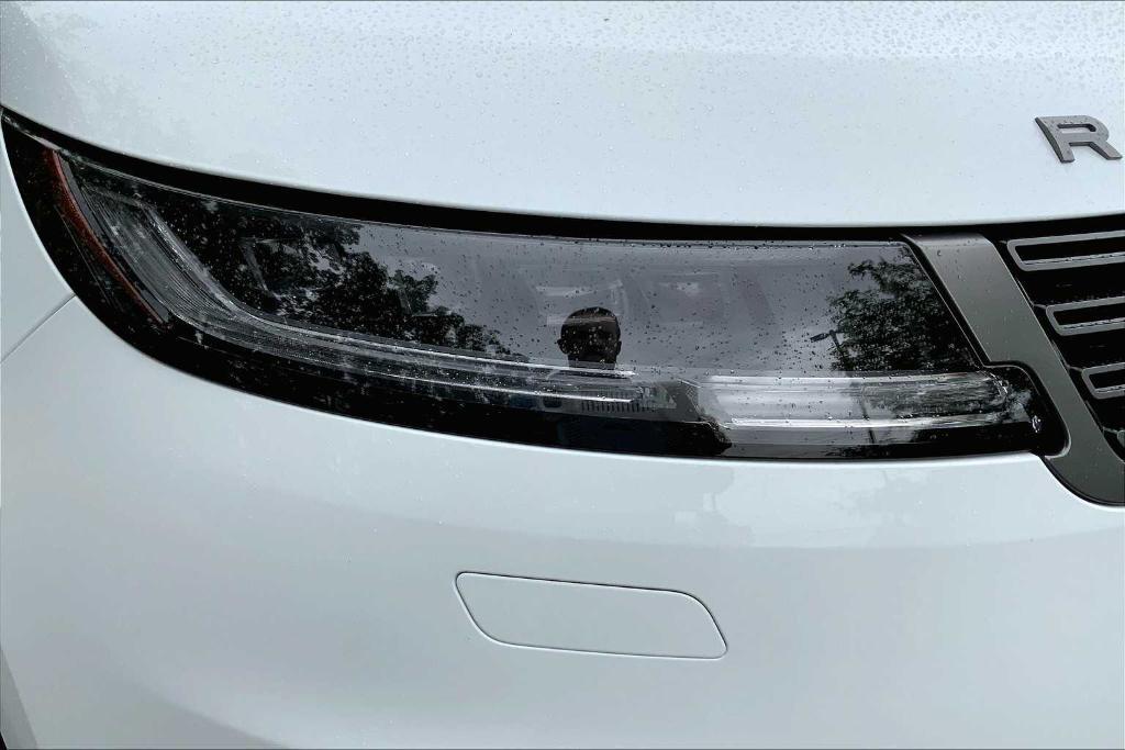 new 2025 Land Rover Range Rover Sport car, priced at $94,715