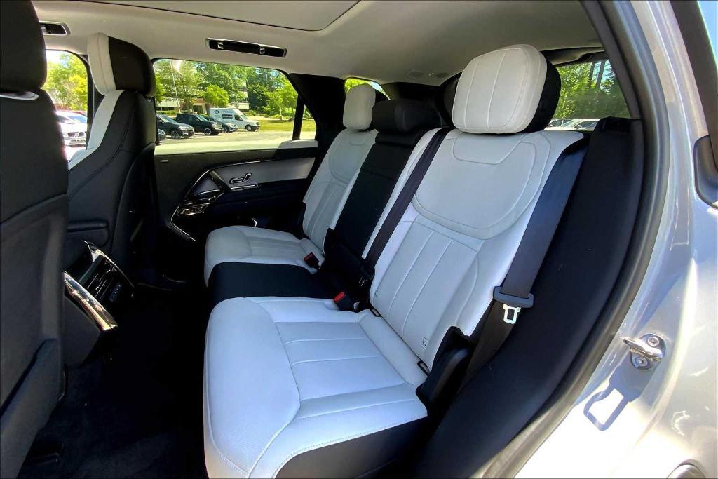 used 2024 Land Rover Range Rover Sport car, priced at $89,900