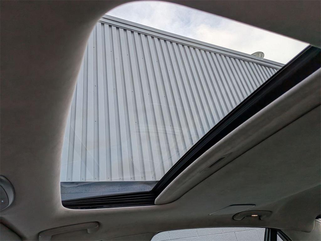 used 2019 Genesis G90 car, priced at $29,895