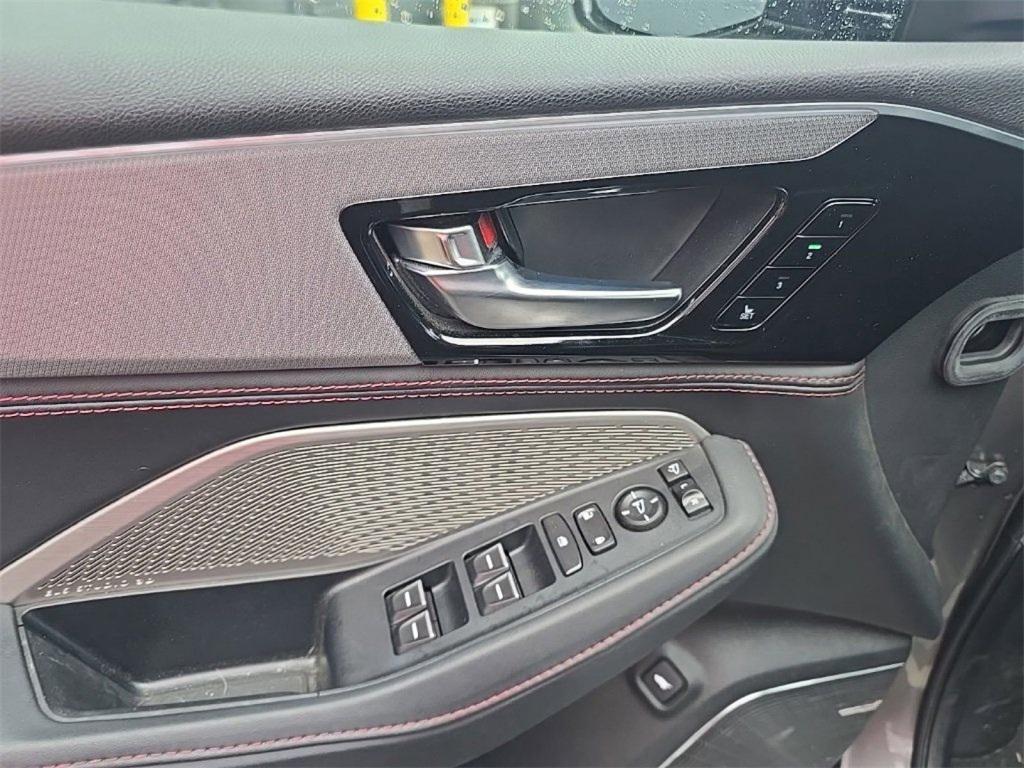 used 2023 Acura MDX car, priced at $42,095