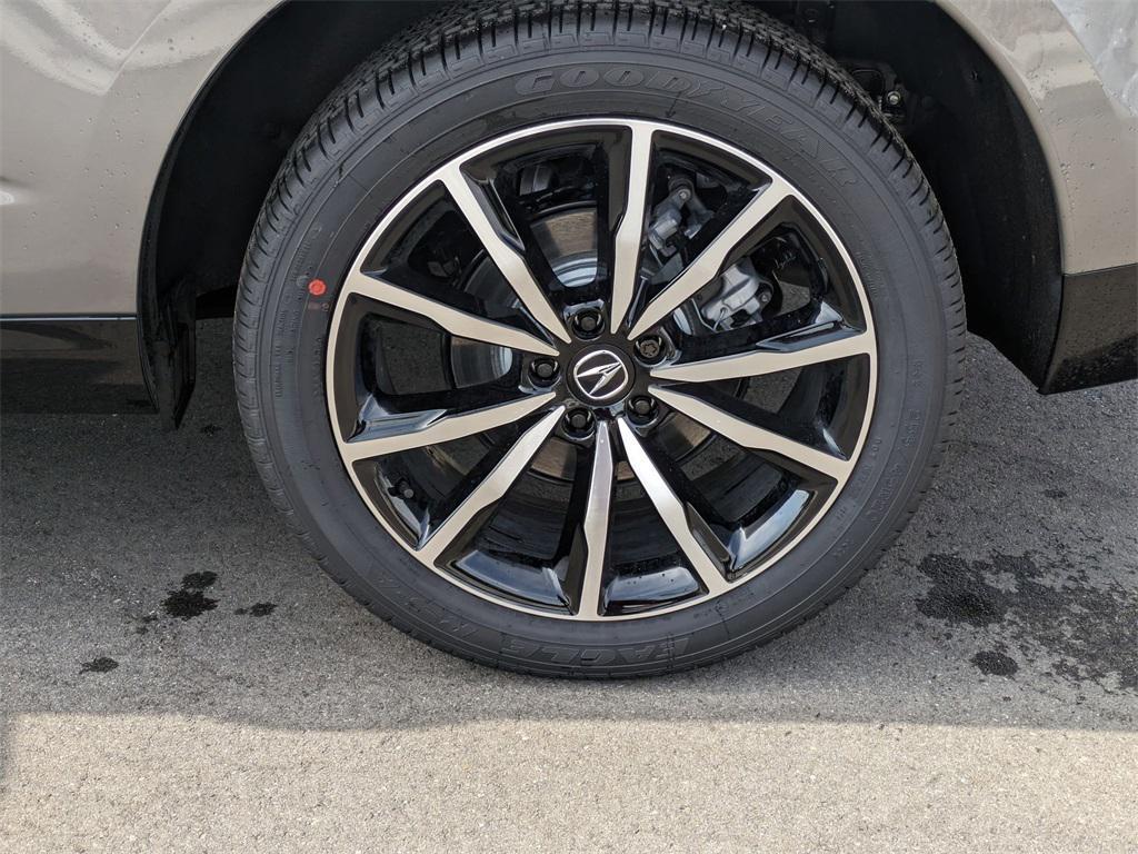 new 2025 Acura RDX car, priced at $56,400