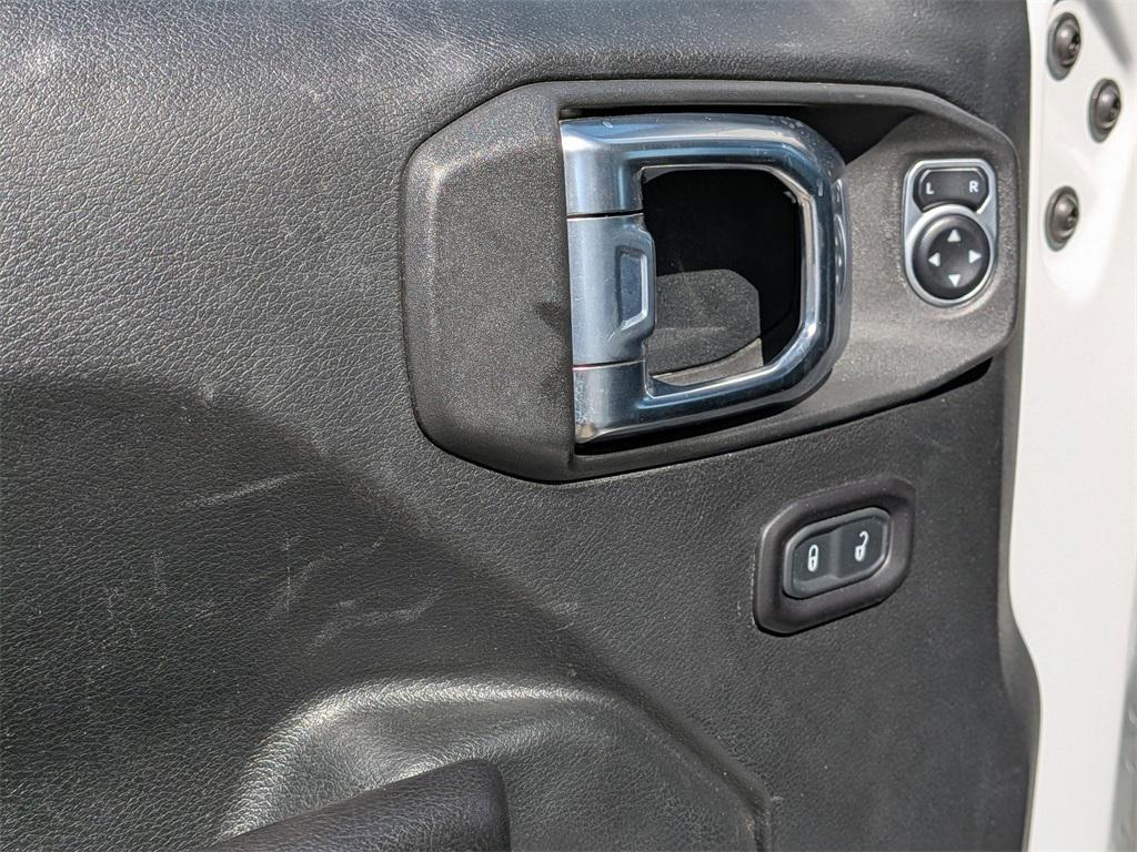 used 2018 Jeep Wrangler Unlimited car, priced at $27,795