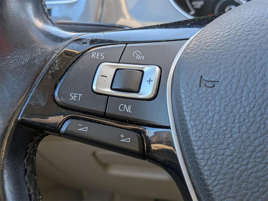 used 2016 Volkswagen e-Golf car, priced at $9,995