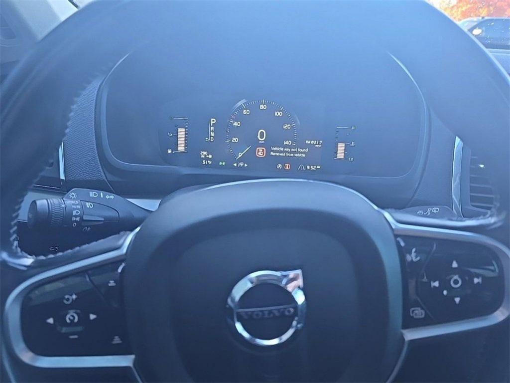 used 2018 Volvo XC90 car, priced at $15,895