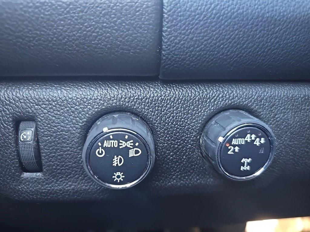 used 2020 GMC Canyon car, priced at $29,975