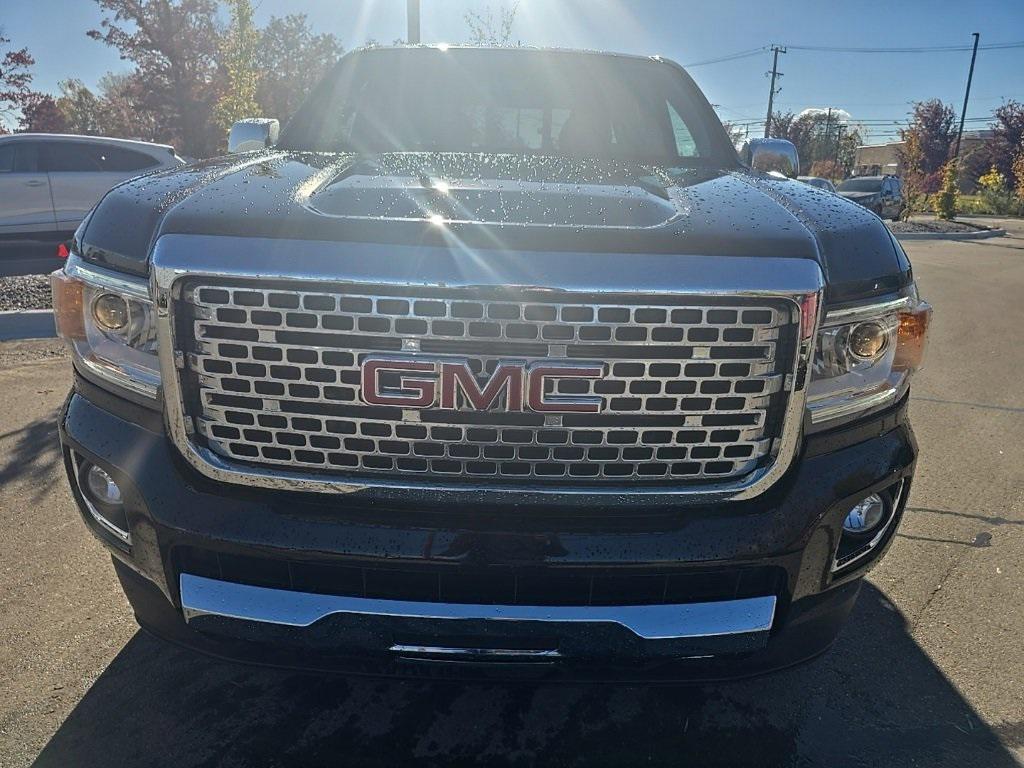 used 2020 GMC Canyon car, priced at $29,975