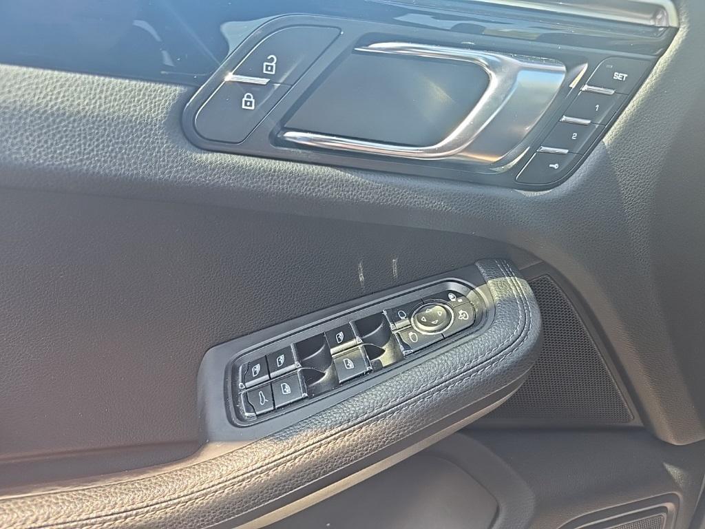 used 2020 Porsche Macan car, priced at $36,095