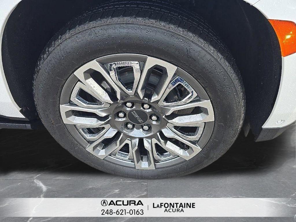 used 2023 GMC Yukon car, priced at $69,295