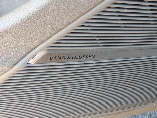 used 2021 Audi Q7 car, priced at $26,900