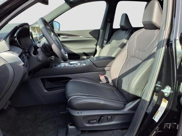 new 2025 INFINITI QX60 car, priced at $69,550