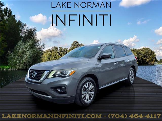 used 2017 Nissan Pathfinder car, priced at $11,900