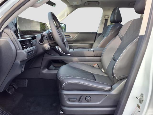 new 2025 INFINITI QX80 car, priced at $87,000