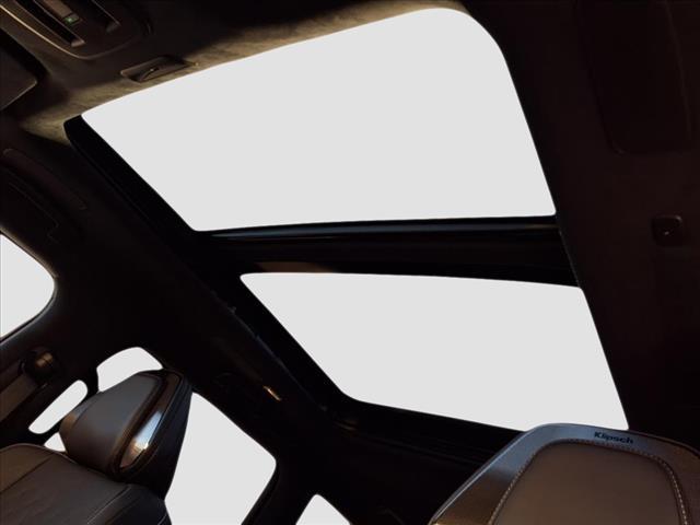new 2025 INFINITI QX80 car, priced at $106,305