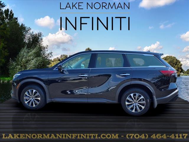 used 2025 INFINITI QX60 car, priced at $38,900