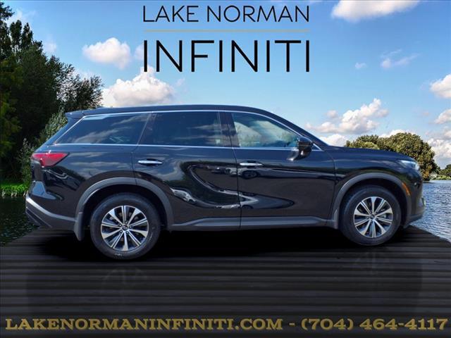 used 2025 INFINITI QX60 car, priced at $38,900