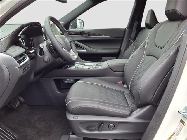 new 2025 INFINITI QX60 car, priced at $69,550