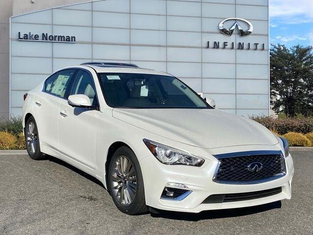 new 2024 INFINITI Q50 car, priced at $45,585