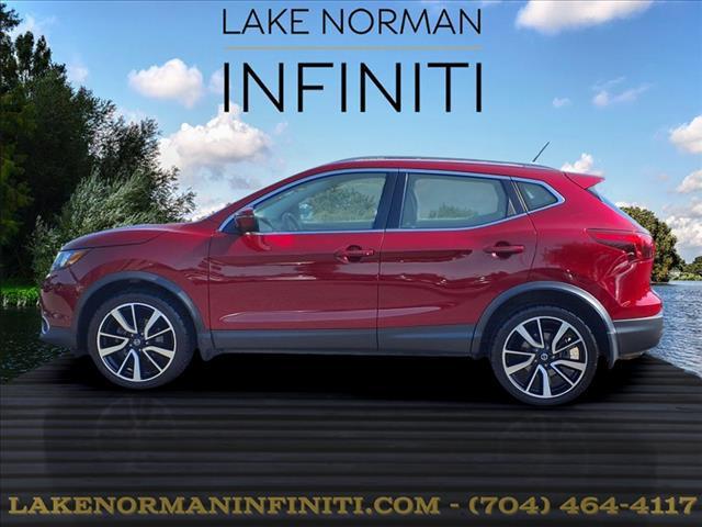 used 2019 Nissan Rogue Sport car, priced at $17,900