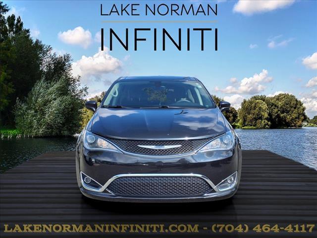 used 2018 Chrysler Pacifica car, priced at $16,900