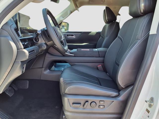 new 2025 INFINITI QX80 car, priced at $101,945
