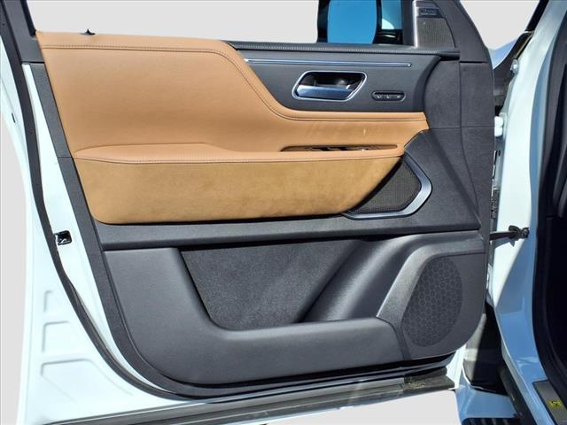 new 2025 INFINITI QX80 car, priced at $102,845