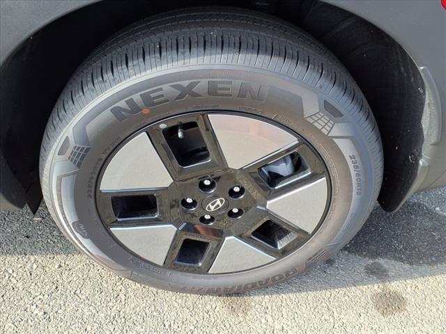 used 2025 Hyundai SANTA FE HEV car, priced at $36,500