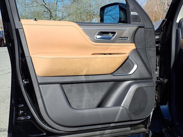 new 2025 INFINITI QX80 car, priced at $95,200