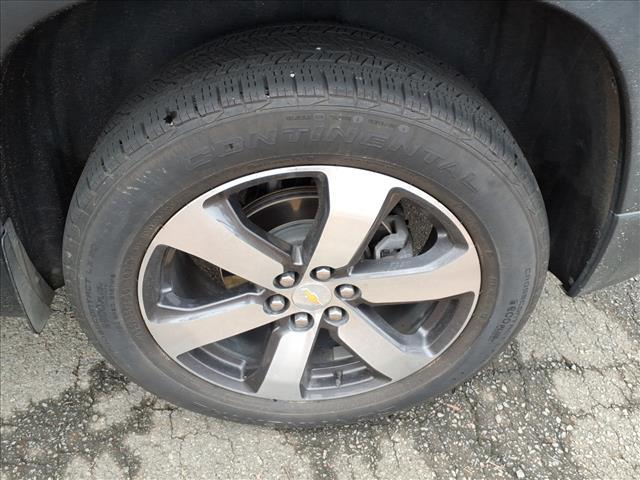 used 2022 Chevrolet Traverse car, priced at $32,900
