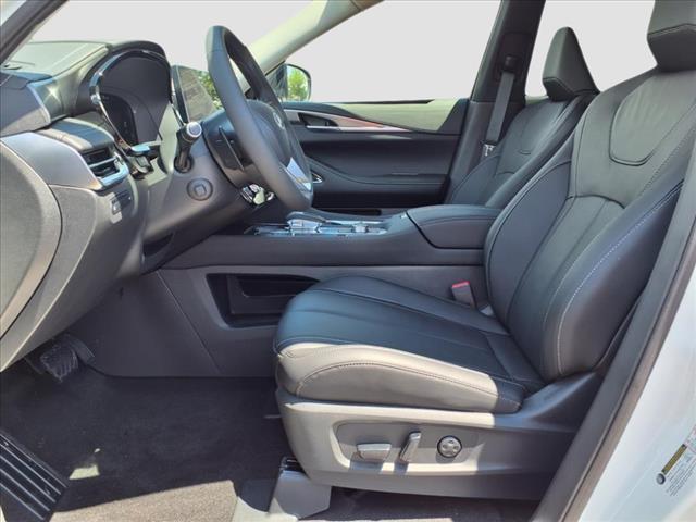 new 2025 INFINITI QX60 car, priced at $61,545