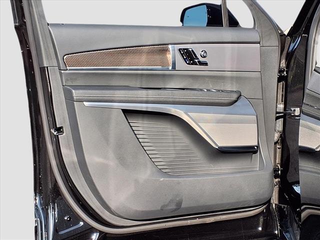 used 2026 Cadillac VISTIQ car, priced at $68,500