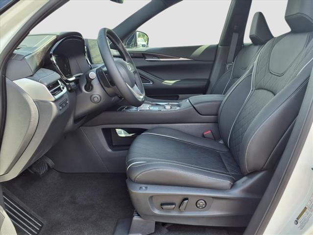 new 2025 INFINITI QX60 car, priced at $69,550