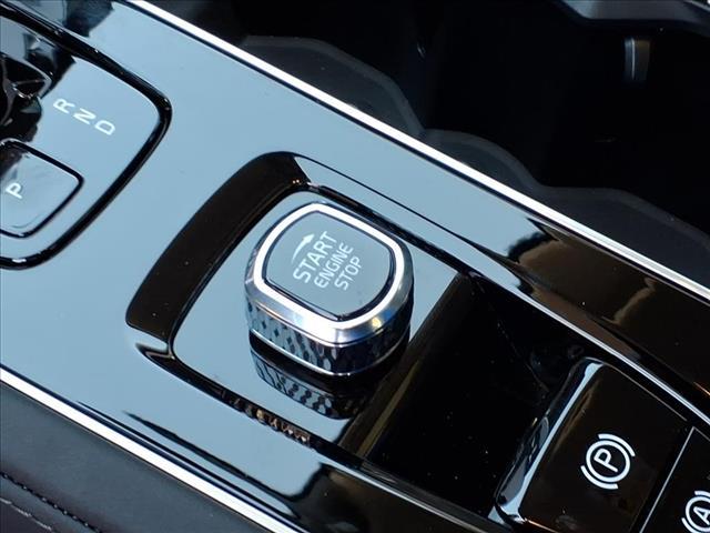 used 2025 Volvo XC90 Plug-In Hybrid car, priced at $64,900