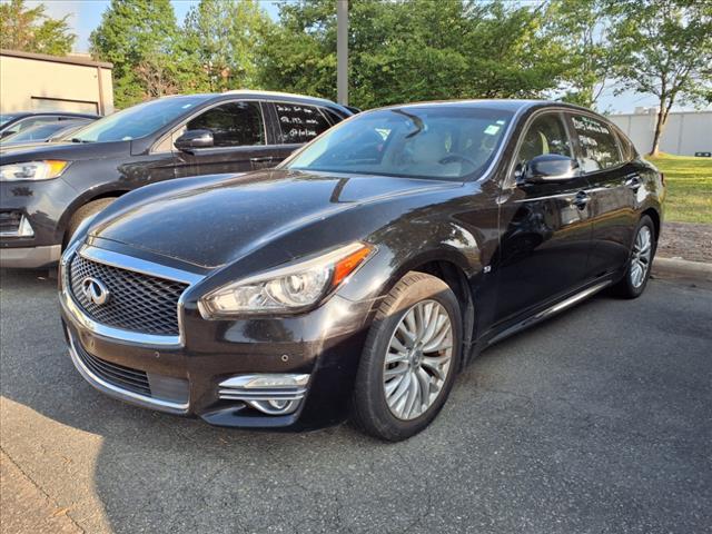 used 2015 INFINITI Q70L car, priced at $16,900
