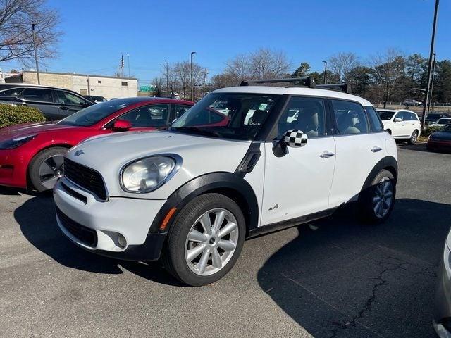 used 2014 MINI Countryman car, priced at $9,900