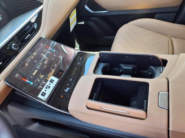 new 2025 INFINITI QX80 car, priced at $93,000